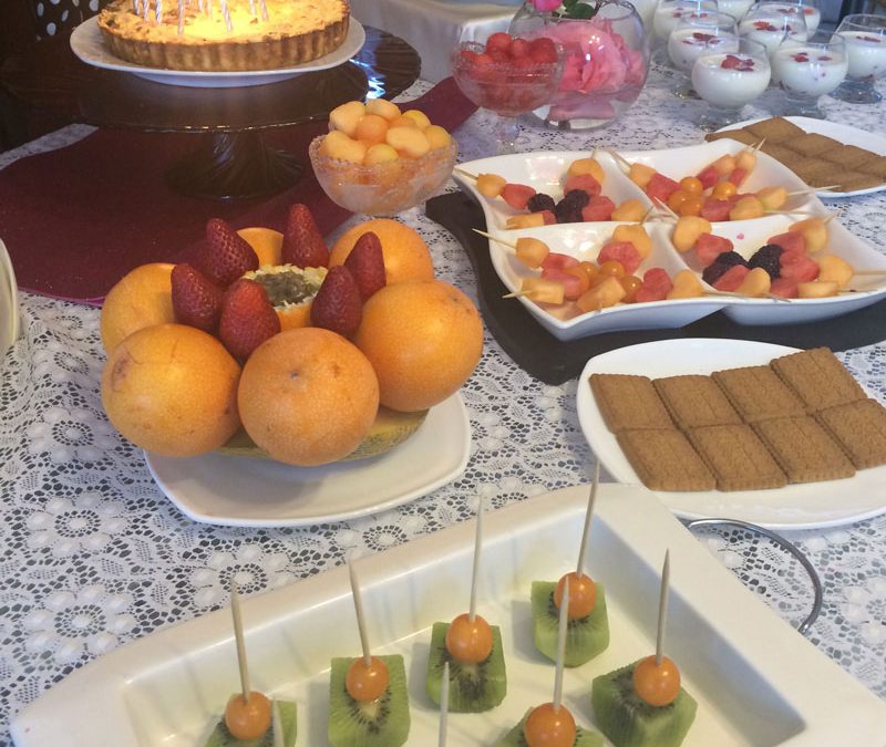 Mesa de cumpleaños saludable
